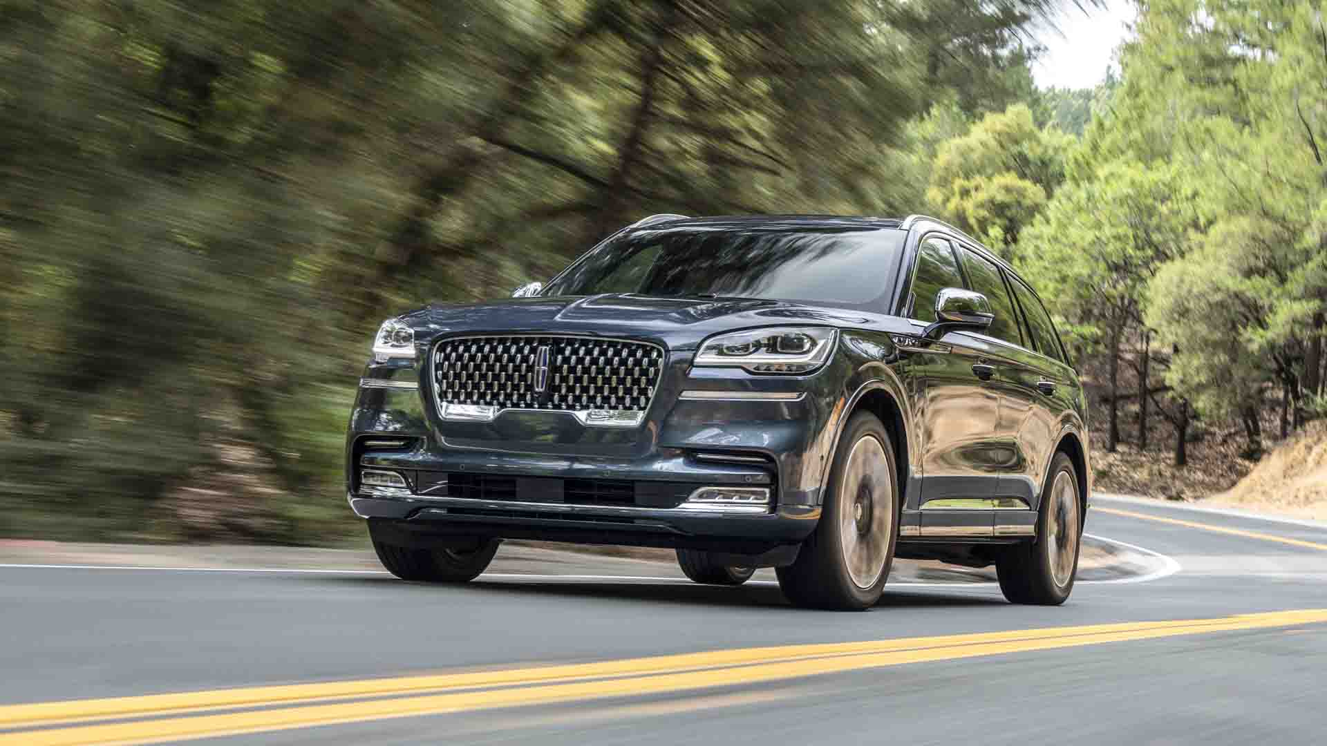 Lincoln Aviator Grand Touring | Green Car Journal