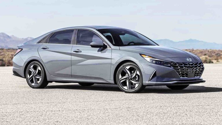 The Stylish 2021 Hyundai Elantra | Green Car Journal